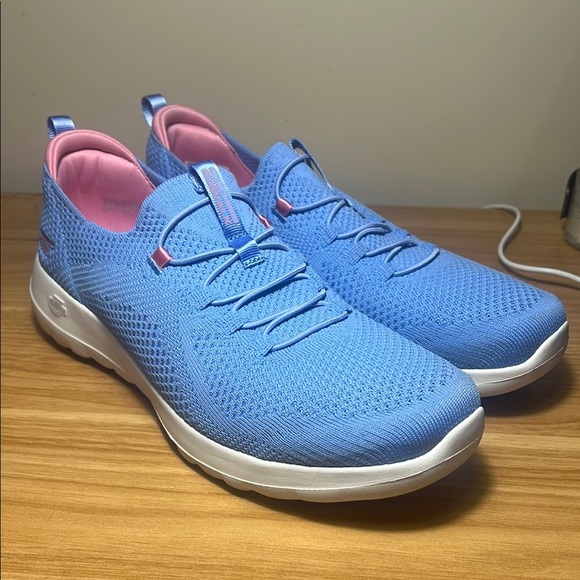 Skechers Women's Blue and Pink Athletic Shoes - Picture 4 of 6